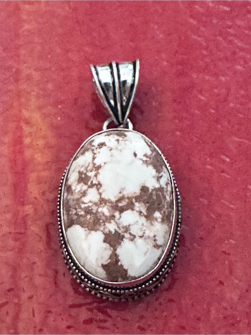 Artisan MAGNESITE White and Brown”Bitter Spar Stone”  Oval Pendant Necklace